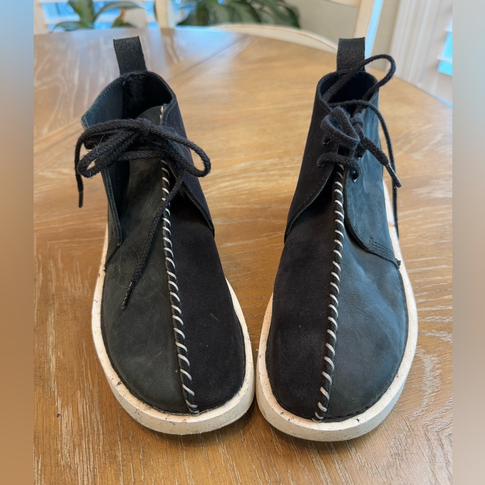 Clarks originals two tone black gray low boots
